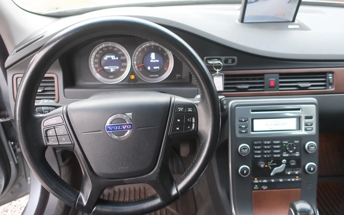 Volvo XC 70 cena 57600 przebieg: 181000, rok produkcji 2011 z Ropczyce małe 596